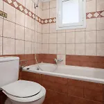 Apartment Mavretas 3 *