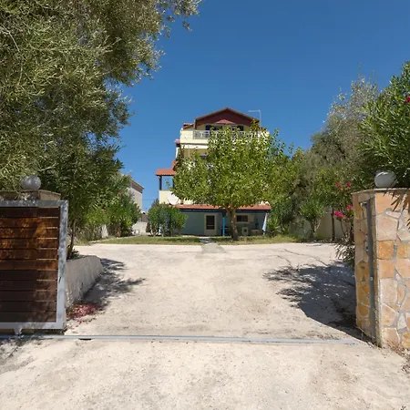 Mavretas 3 Apartmán Argassi